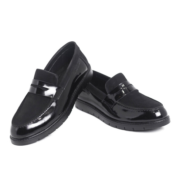 https://www.elmorshedy.shoes/products/2452